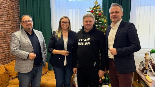 40 lat z dźwiękiem i kulturą Złotowa. Jubileusz Piotra Kuleszy 40 lat z dźwiękiem i kulturą Złotowa. Jubileusz Piotra Kuleszy