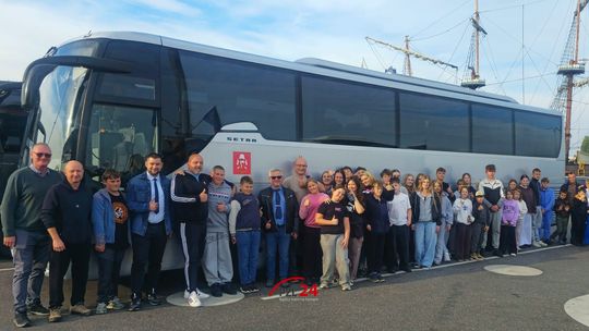 51 strażaków z powiatu złotowskiego odkrywało Trójmiasto