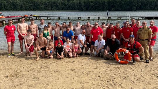 „Bezpieczne wakacje – Dzień Ratownika WOPR” za nami! Plaża nad Jeziorem Zaleskim tętniła życiem