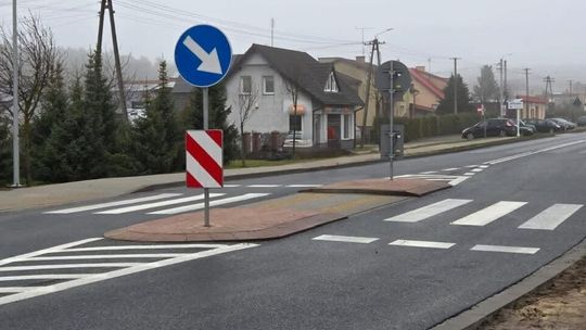 Bezpieczniej przy ul. Chojnickiej. Nowe przejście dla pieszych już gotowe Bezpieczniej przy ul. Chojnickiej. Nowe przejście dla pieszych już gotowe