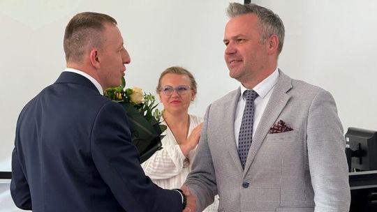 Burmistrz Złotowa z absolutorium i wotum zaufania
