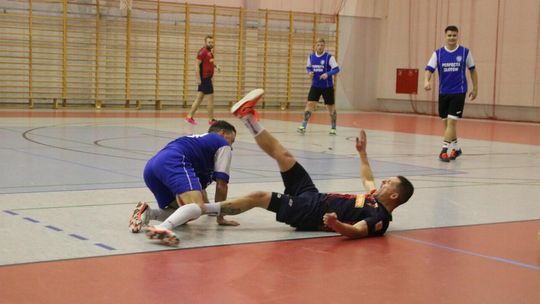 Ćwierćfinały Złotowskiej Ligi Futsalu. Sportowe emocje i protest zespołu Hydropex Sparta Złotów