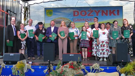 Dożynki Gminne w Białobłociu. Święto plonów połączyło mieszkańców Gminy Lipka