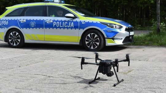 Dron w służbie bezpieczeństwa – wspólne działania złotowskich policjantów i funkcjonariuszy z Poznania