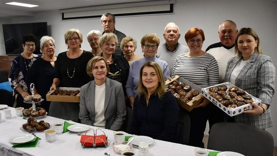 Dzień słodkiej rozpusty w Zakrzewie – Tłusty Czwartek w Klubie Senior+