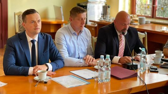 Fundacja „Bezpieczny Powiat” z absolutorium za 2024 rok – wspólny sukces dla dobra mieszkańców