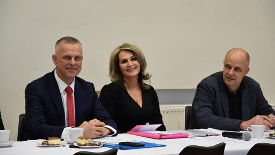 Jednogłośnie za przyszłością. Rada Gminy Tarnówka przyjęła budżet na 2026 rok.