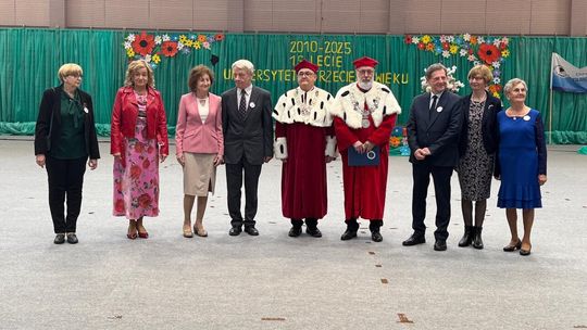 Jubileusz XV-lecia Złotowskiego Uniwersytetu Trzeciego Wieku - święto radości, wspomnień i wspólnoty