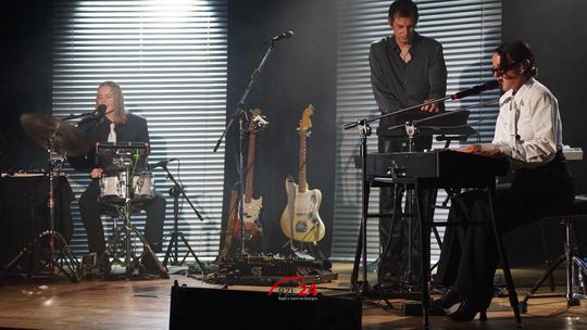 Kasia Lins jako Obywatelka K.L. w Krajeńskim Ośrodku Kultury. Muzyka Ciechowskiego w nowym wydaniu