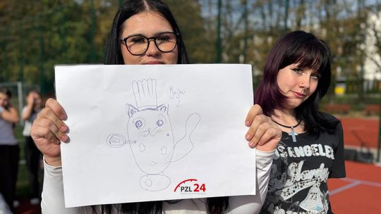Koty opanowały złotowskiego Rolniczaka. Pierwszoklasiści przeszli chrzest bojowy