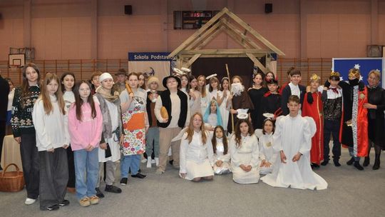 Magia Bożego Narodzenia w złotowskiej Jedynce Magia Bożego Narodzenia w złotowskiej Jedynce