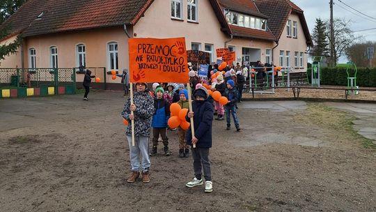 Marsz przeciwko przemocy w Głubczynie – wspólne działania na rzecz bezpieczeństwa