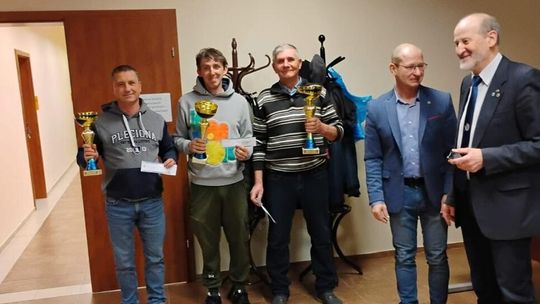 Mikołajkowe zebranie Koła PZW Jastrowie. Nowy zarząd, podsumowanie roku i wyróżnienia dla najlepszych