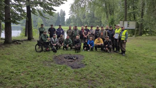 Niedzielne zawody wędkarskie gruntowe – emocje i rywalizacja nad wodą