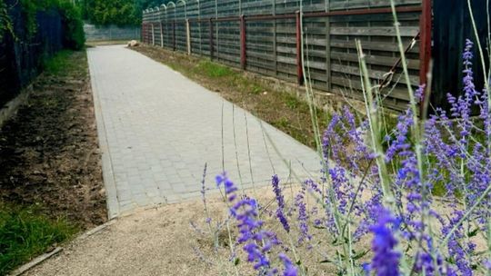 Nowe przejścia dla pieszych między ulicami Pogodną i Kwiatową a Parkiem Słonecznym już otwarte