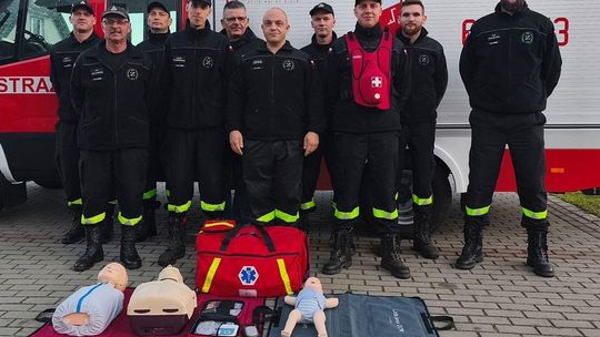 Nowy sprzęt ratowniczy i szkoleniowy w OSP Zalesie
