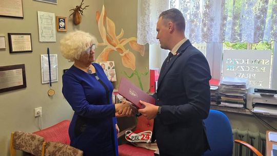 Order Uśmiechu dla Alicji Andrzejewskiej, prezes Towarzystwa Przyjaciół Dzieci w Złotowie.