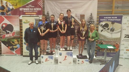 Otwarty Nocny Mikołajkowy Turniej Deblowy o Puchar Burmistrza Miasta Złotowa Otwarty Nocny Mikołajkowy Turniej Deblowy o Puchar Burmistrza Miasta Złotowa