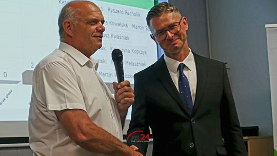 Pełne poparcie dla Przemysława Kurdzieko. Jednogłośne absolutorium i wotum zaufania