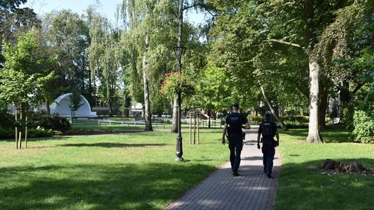 Piesze patrole policji znów na ulicach Złotowa