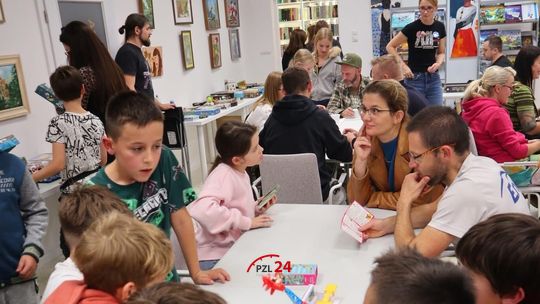 Planszówki, LEGO i gry wideo. Noc Bibliotek zamieniła się w wielką strefę zabawy