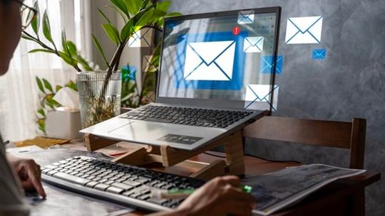 Podstawy e-mail marketingu - jak zacząć od zera