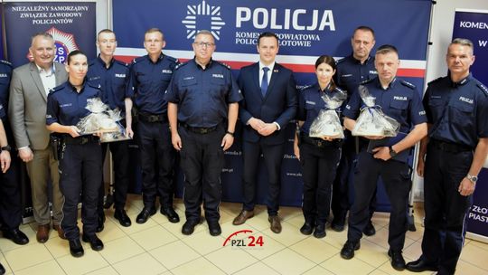 Podsumowano powiatowe eliminacje policyjnych konkursów. Najlepsi funkcjonariusze odebrali gratulacje