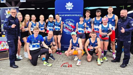 Policjanci ze Złotowa na podium 24-godzinnego Rawickiego Festiwalu Sportu