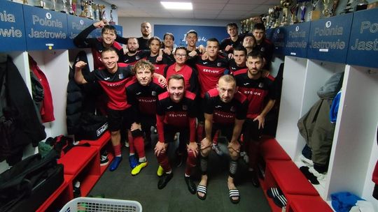Polonia Jastrowie z awansem do półfinału Okręgowego Pucharu Polski