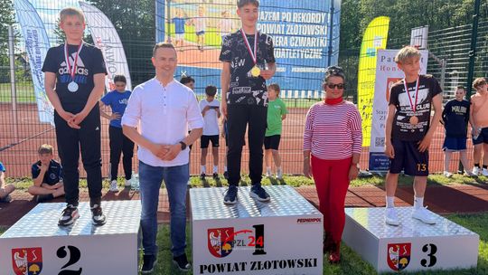 Powiatowy finał Czwartków Lekkoatletycznych w Złotowie zakończył sezon pełen sportowych emocji
