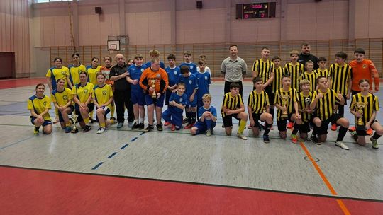 Powiatowy Turniej Piłki Halowej o Puchar Starosty Złotowskiego Patryka Wruka Powiatowy Turniej Piłki Halowej o Puchar Starosty Złotowskiego Patryka Wruka