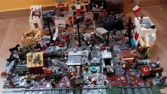 Powstańcza makieta z klocków Lego w Złotowie