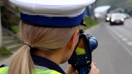 “Prędkość pod lupą” – policyjna akcja w powiecie złotowskim