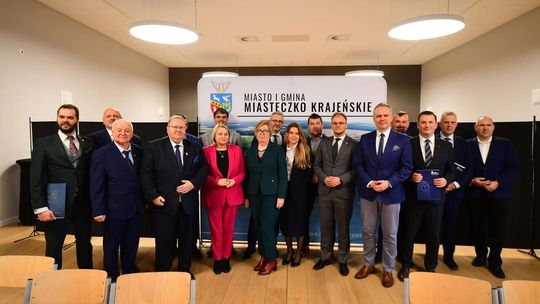 Regionalny przełom energetyczny. Pięć powiatów i 25 gmin połączyło siły w Miasteczku Krajeńskim