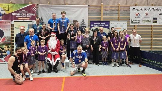 Rodzinny Turniej Mikołajkowy MKTS Sparta Złotów – sport, emocje i świąteczna radość!