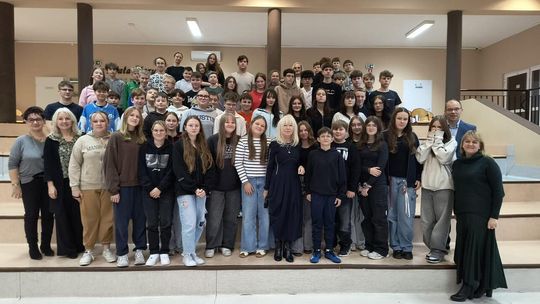 Sędzia Anna Maria Wesołowska z wizytą w Radawnicy Sędzia Anna Maria Wesołowska z wizytą w Radawnicy