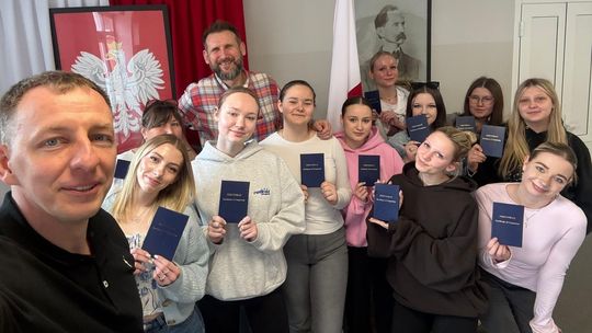 Shakery w ruch! Uczniowie CKZiU w Złotowie szkolili się na barmanów