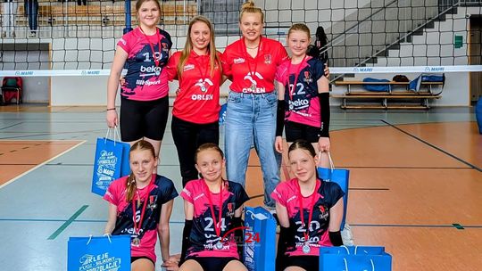 Siatkarki SPS Sparta Złotów wśród najlepszych w Wielkopolsce. Wielki finał Kinder Joy of Moving już za nimi