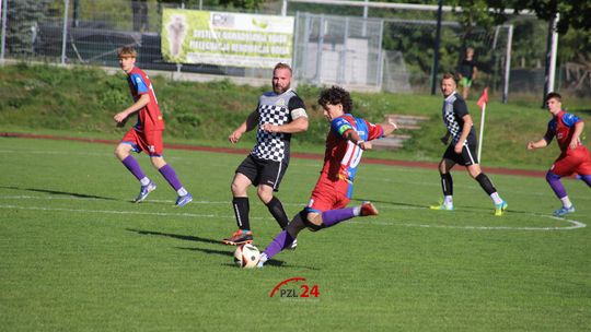 Sparta II odwróciła losy meczu. Siedem bramek i zwycięstwo ze Zrywem