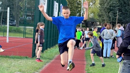 Sportowa energia na start! Inauguracja Wielkopolskich Czwartków Lekkoatletycznych w Złotowie za nami