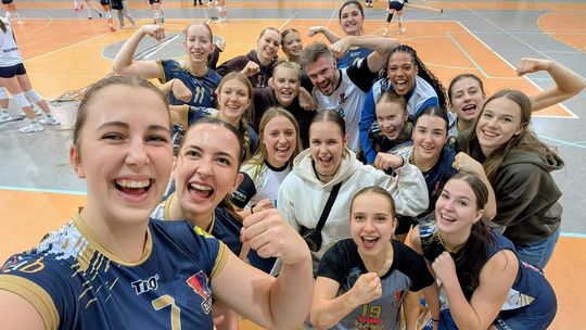 SPS Sparta Złotów kończy pierwszy etap Ligi Wojewódzkiej Juniorek bez straty seta SPS Sparta Złotów kończy pierwszy etap Ligi Wojewódzkiej Juniorek bez straty seta