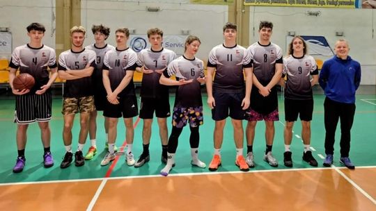 Srebrny sukces koszykarzy I LO w finale rejonowym Licealiady Srebrny sukces koszykarzy I LO w finale rejonowym Licealiady