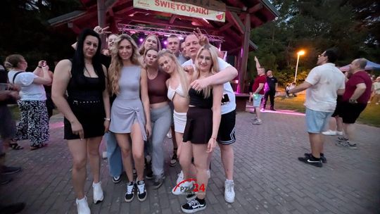 Świętojanki w Świętej przyciągnęły tłumy. Był bieg, muzyka i zabawa do późnej nocy