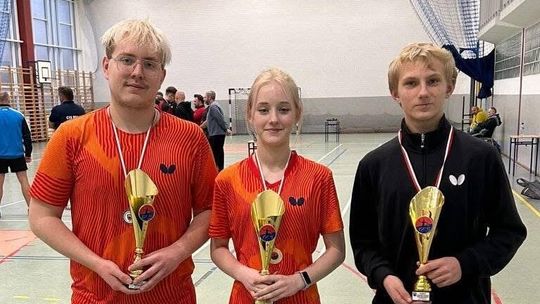 Sylwestrowe granie MKTS Sparta Złotów w Debrznie