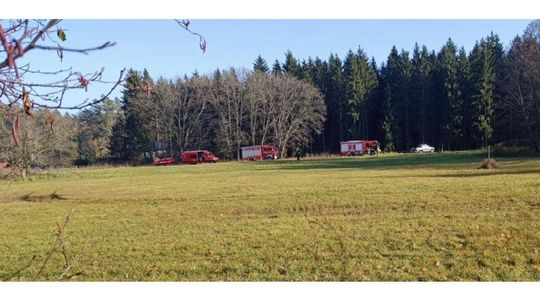 Tragiczny finał poszukiwań w Grudnej. Nie żyje 75-letni wędkarz Tragiczny finał poszukiwań w Grudnej. Nie żyje 75-letni wędkarz