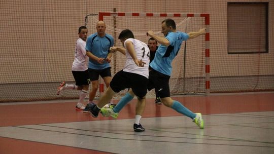 Trzecia odsłona Złotowskiej Ligi Futsalu: emocje, walka i wyrównane pojedynki