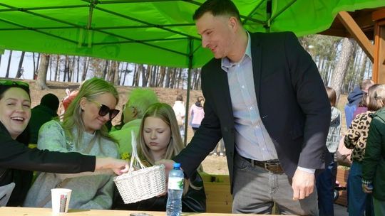 Unijny zając na zakrzewskiej promenadzie