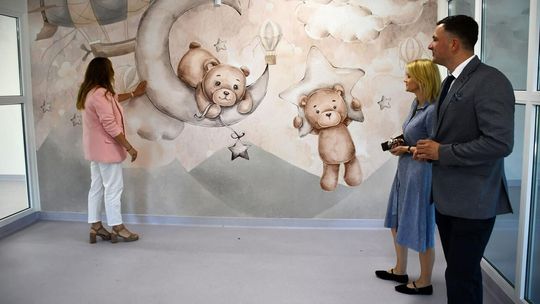 Wizyta w nowym żłobku w Zakrzewie – trwają ostatnie prace wykończeniowe