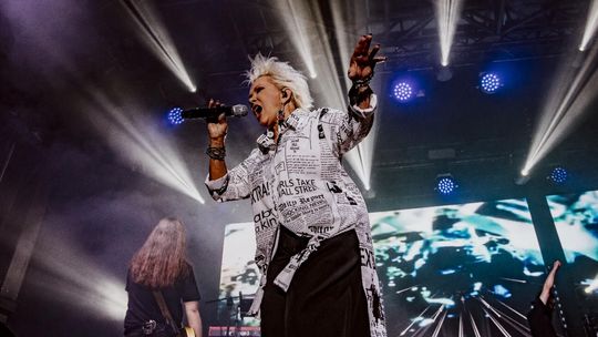 XIII Arena Festiwal 2025 – pierwszy dzień rozgrzał Jastrowie do czerwoności
