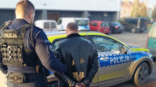 Za złamanie prawa – decyzja bez taryfy ulgowej. 29-letni cudzoziemiec deportowany z Polski